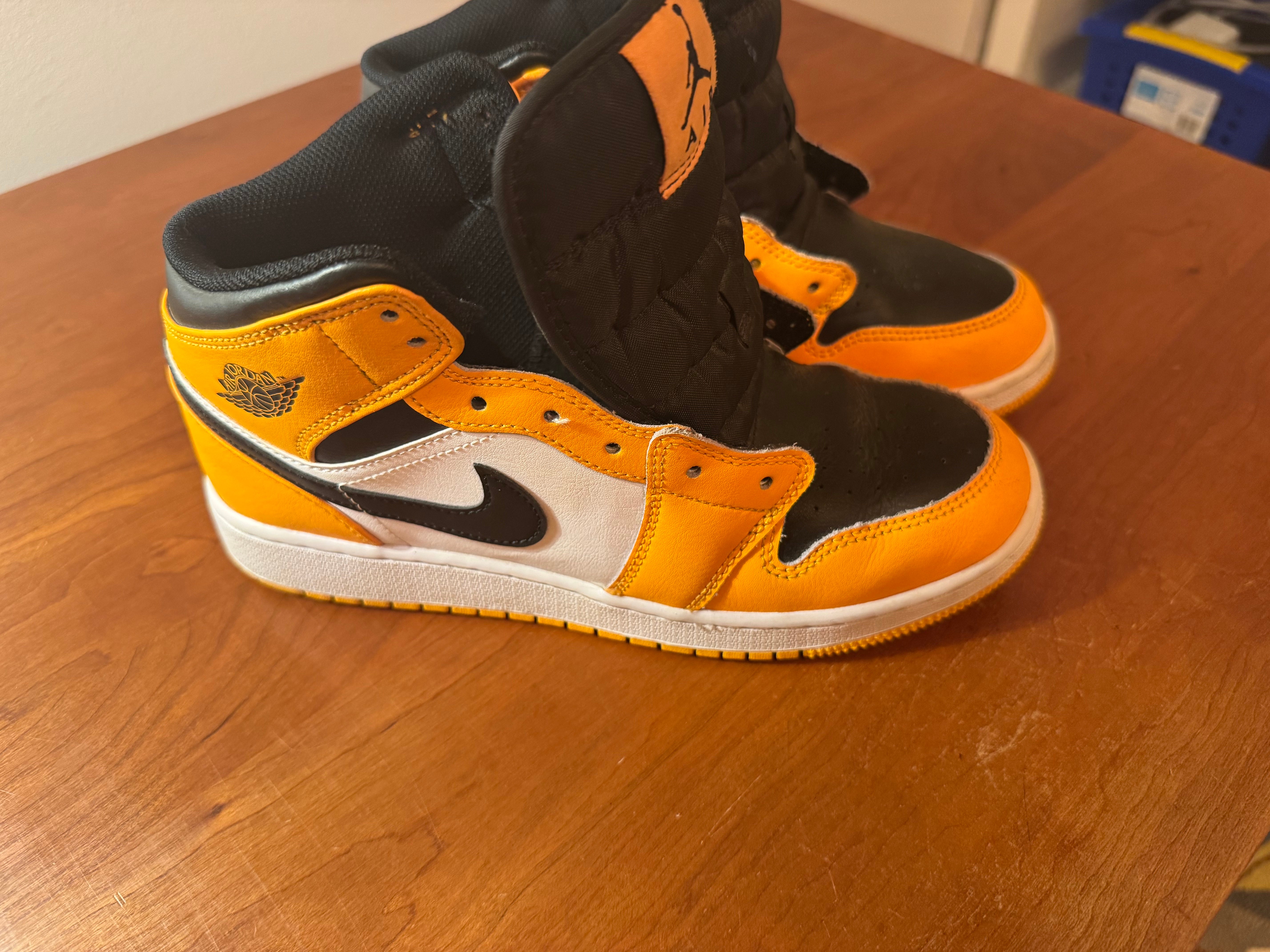 youth jordans 6.5
