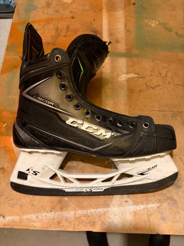 2019 CCM Ribcor 80K Hockey Skates Regular Width 9 (Used)