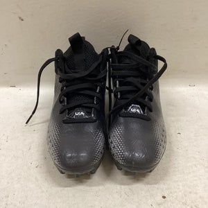 Used Under Armour Jr FB Cleats Black And Grey Junior 02.5 11725-S000494613