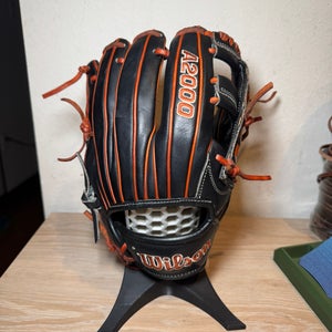 Wilson A2000 RH Infield Baseball Glove 11.5" (Used)