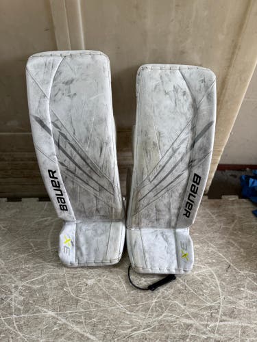 Used 32" Bauer Vapor 3X Goalie Leg Pads Intermediate Large White