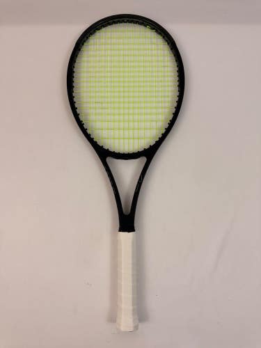 Wilson Pro Staff RF97 V13, 4 1/2 Excellent 9/10