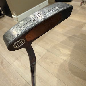 Titleist Scotty Cameron Right Handed Putter (Used)