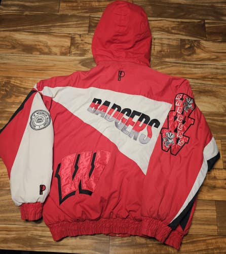 Vintage 1990s Wisconsin Badgers Pro Player NCAA Sports Hooded Jacket Size XXL
