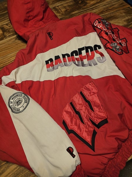 Vintage 1990s Wisconsin Badgers Pro Player NCAA Sports Hooded Jacket ...