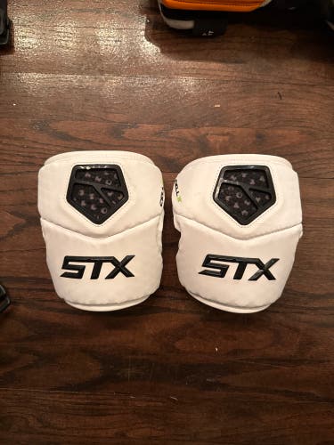 Large/Extra Large Adult STX Cell IV Arm Pads (New)