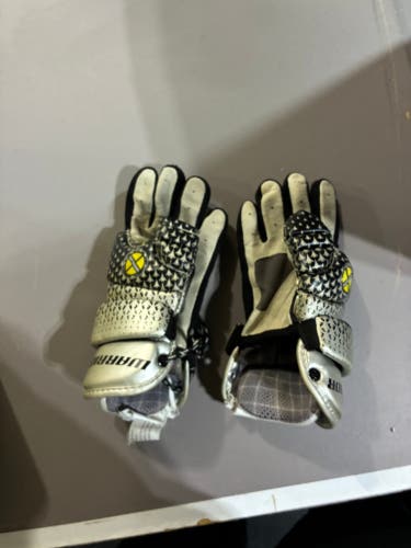 Warrior Adrenaline X1 Lacrosse Gloves 10" (Used)