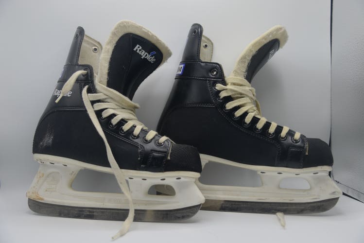 CCM Rapide Hockey Skates Regular Width 7 (Used / Vintage)