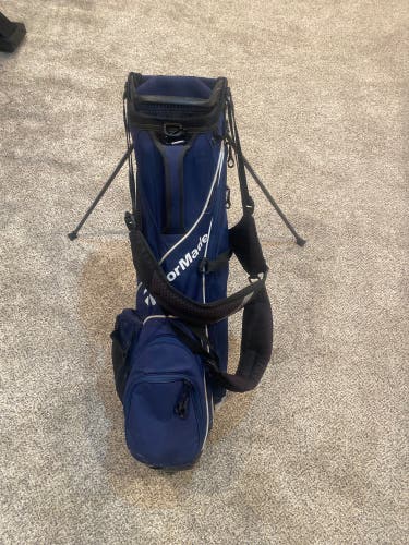 Men's TaylorMade Carry Bag (Used)