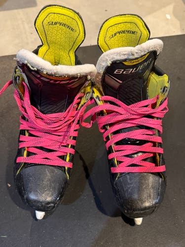 2020 Bauer Supreme 3S Hockey Skates Size 5 (Used)