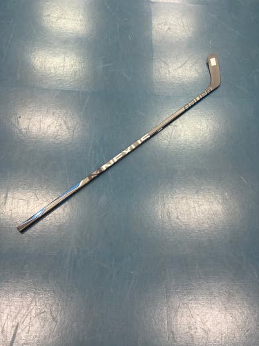 Bauer Nexus 7000 Left Hand Stick P14 102 Flex