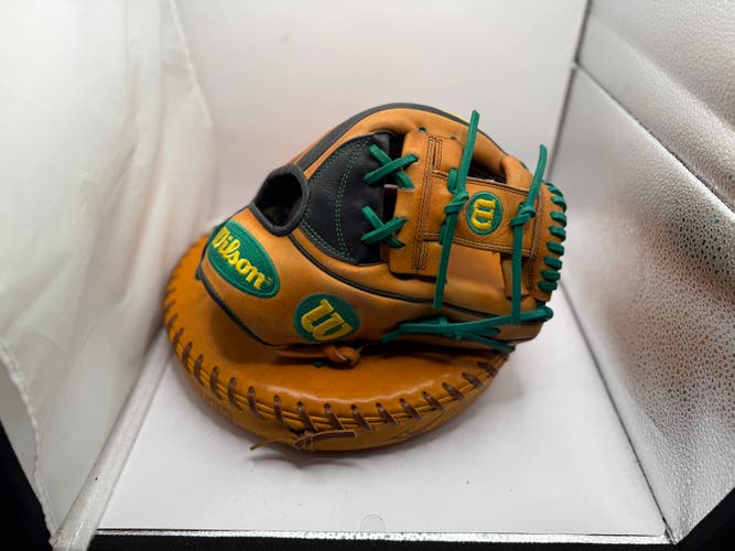 Wilson A2K 11.75" Matt Chapman MC26 Game Spec