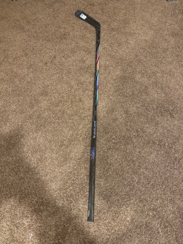 Senior Bauer Left Hand P28 (New) Proto-R Hockey Stick