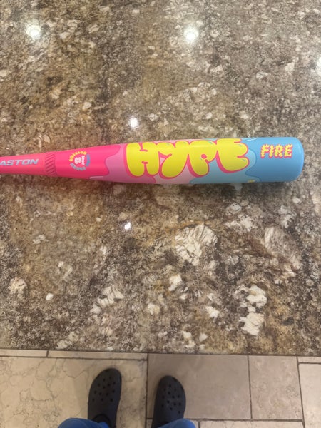 2025 Easton Hype Fire Pool Party (-8) 22 oz 30" (Very Good)