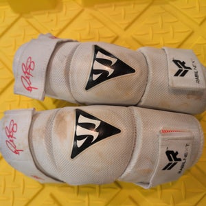 Medium/Large Youth Warrior Rabil Next Arm Pads (Used)