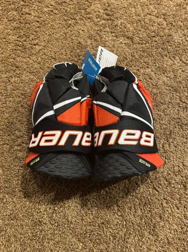 Bauer Vapor Hyperlite Gloves 14" (New)