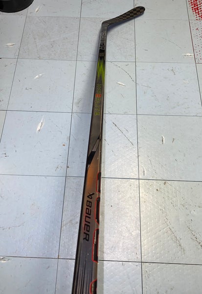 Used Bauer Vapor Hyperlite 2 P92 70 Flex RH