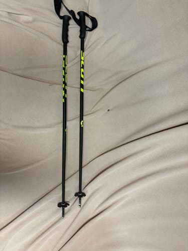 36in (90cm) Scott Ski Poles (Used)