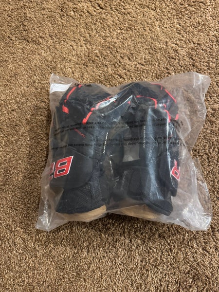 Bauer Supreme Mach Gloves 14" (New)
