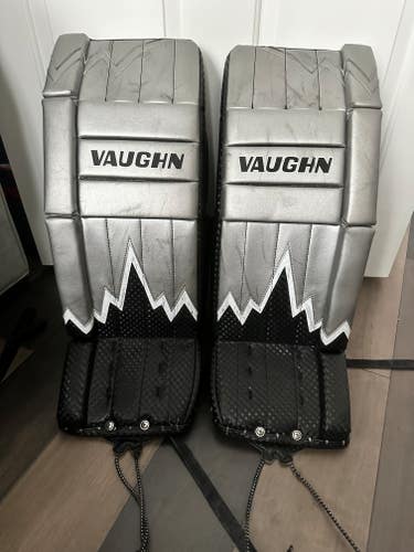 28+2" Vaughn V10 Goalie Leg Pads (Used)