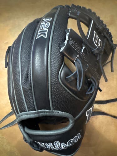 2024 Wilson A2K RH Baseball Glove 11.5" (New)