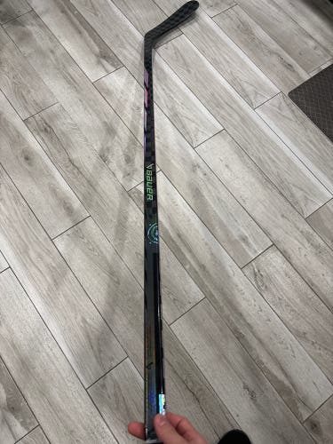 Intermediate Bauer Proto-R Right Handed Hockey Stick P92 65 Flex