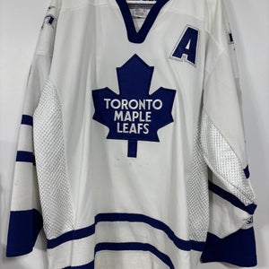 Reebok NHL Toronto Maple Leafs “Large” Gary Roberts Hockey Jersey