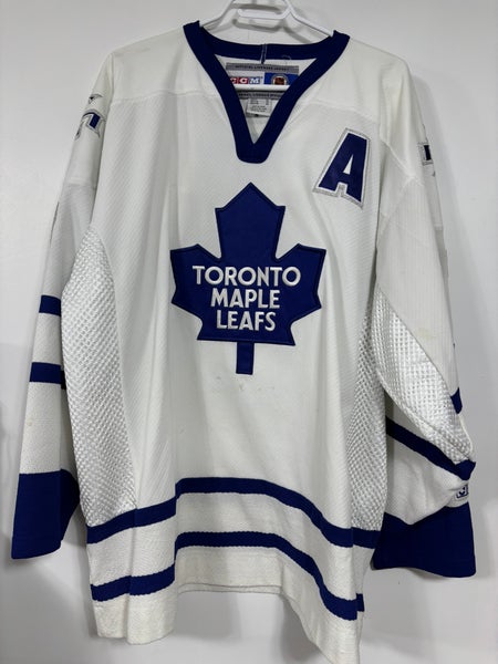 Reebok NHL Toronto Maple Leafs “Large” Gary Roberts Hockey Jersey