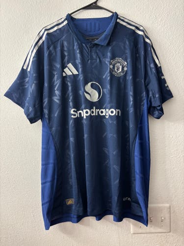 Blue XXL Men's Adidas Manchester United FC 2024/2025 Authentic Away Jersey (New)