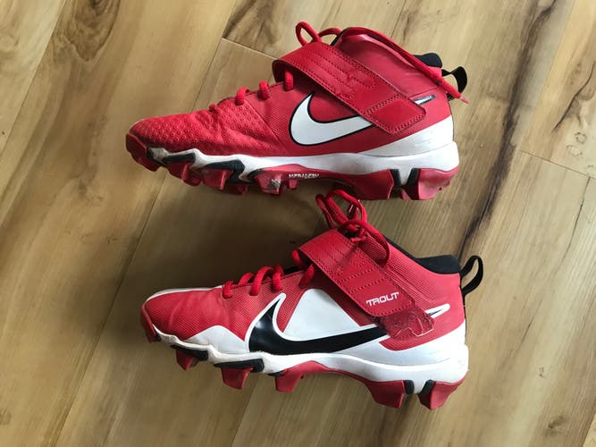 Nike trout baseball cleats