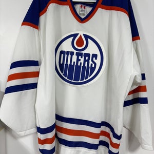 CCM NHL Vintage Edmonton Oilers “XLarge” Hockey Jersey