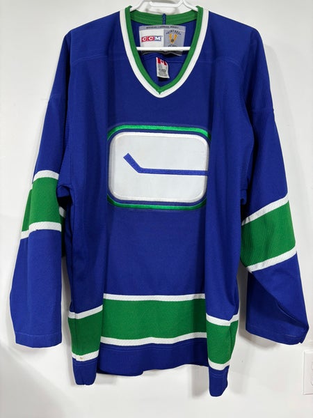 CCM NHL Vintage Vancouver Canucks “Large” Hockey Jersey