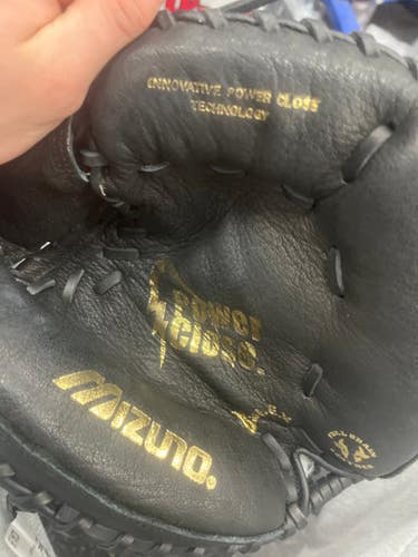 Used Mizuno POWER CLOSE BB/SB Catchers RH Throw Black 31 1/2" 11337-S000476703