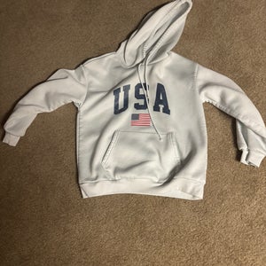 White Adult Unisex Small / Medium 100% Sweatshirt (Used)