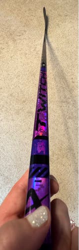 Senior Bauer Twitch purple RH 87 Flex P92 (New)