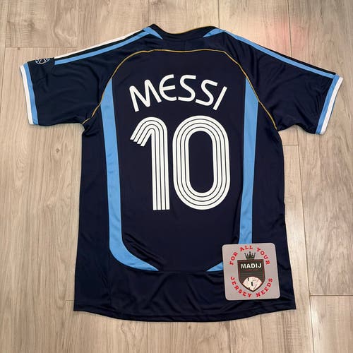 XL Argentina Away 2006 Messi Retro Jersey