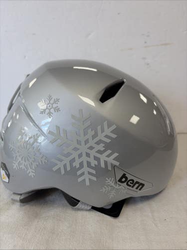 Brand New Adult Size M-L BERN Ski & Snowboard Helmet. Silver Snowflakes