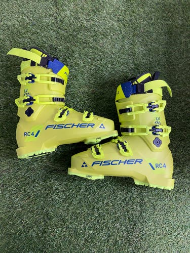 Mondo 29.5 Fischer RC4 130 LV VAC GW Ski Boots Stiff Flex (New)
