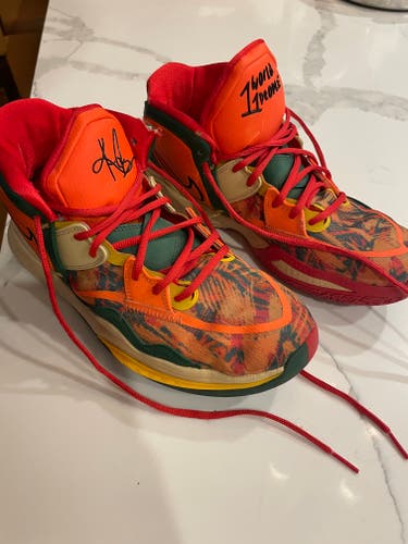 Men's Size M 12.0 (W 13.0) Nike Shoes (Used)