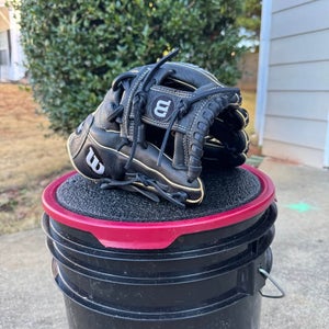 Infield RH Wilson A1000 1787 Baseball Glove 11.75" (Used)