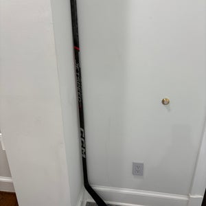 Intermediate CCM JetSpeed FT6 Left Hand Hockey Stick P29 65 Flex (Used)