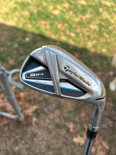 Taylormade SIM MAX Gap A Wedge Modus Tour 105 Stiff Flex 35.5 NICE