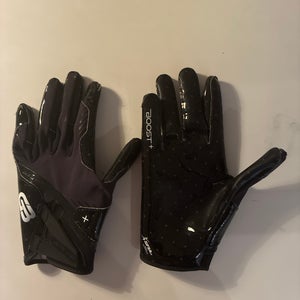 Grip Boost Stealth 6.0 Solid Black Youth Large Gloves (Used)