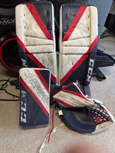 32" CCM EFlex 5.9 Regular Goalie Full Set (Used)
