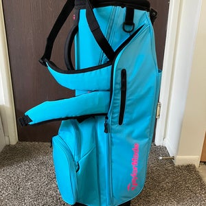 TaylorMade FlexTech Golf Bag (New)