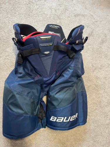 Senior Large Bauer Vapor Hyperlite Hockey Pants (Used)