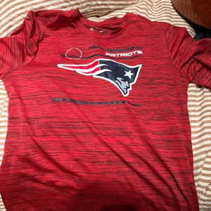 Red Patriots Boys Nike Dri-Fit Shirt (New)