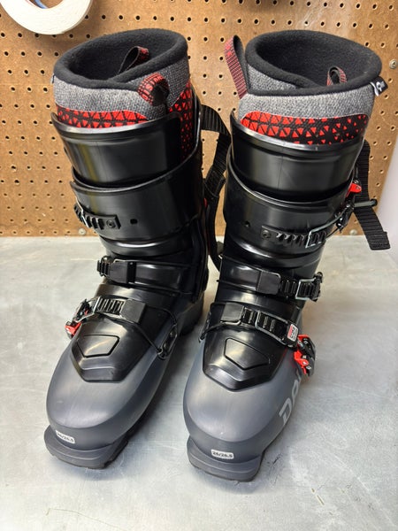 Dalbello Cabrio LV 120 3DWrap Alpine Ski Boots – 26 / 26.5 – 99mm – New in Box