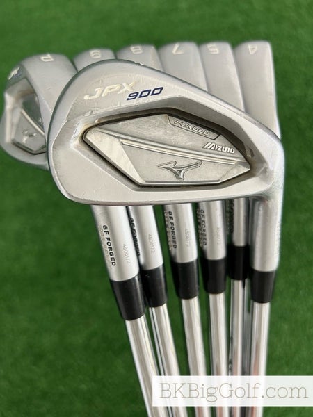 Mizuno JPX 900 Forged Iron Set 4-P / NS Pro Modus Tour 105 Stiff