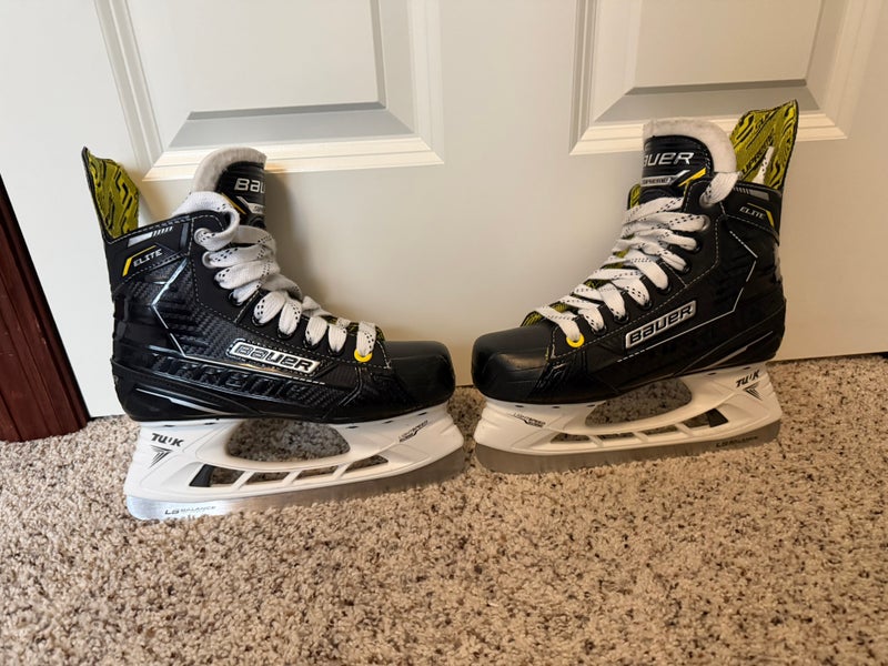 Bauer Supreme Elite Hockey Skates Regular Width Size 2.5 (Used)